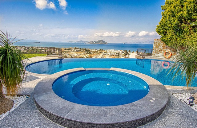 6 Room,private pool famous villa with the best view
