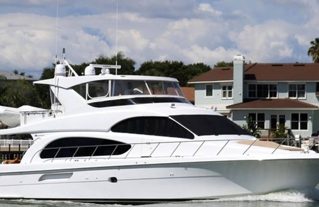 65' HATTERAS / FAMILY HATTERS Delightful yacht in Marina del Rey