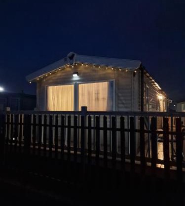 6Berth- Pet Friendly- Free Parking- CloseToCoast