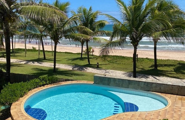 Casa 7/4 en el borde de la playa de Guarajuba - 6 suites