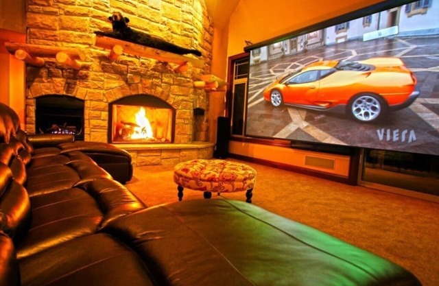 7 BR, 4D Gaming Theater, 4 Suites, 3 Bañeras, 2 teatros, Sauna, ski-in / ski-out