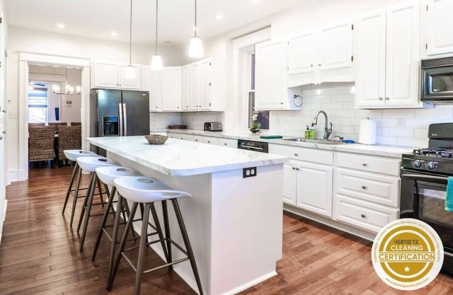 Hermosa 7BD South Grand Getaway Sleeps 16