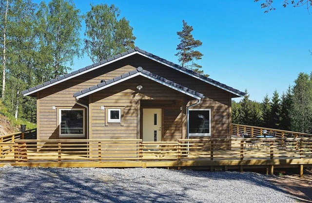 4 esrellas case en TÖLLSJÖ