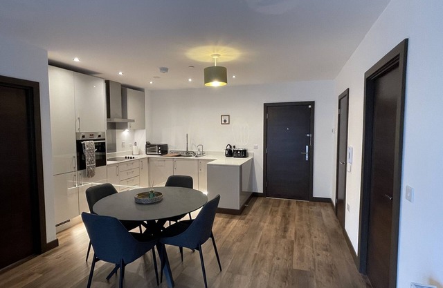 De Lujo-Apartamento-Vista al Jardín-Baño con bañera