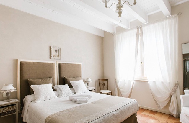 Una encantadora casa con spa cerca de Gardalake, Desenzano, Gardaland, Caneva Park