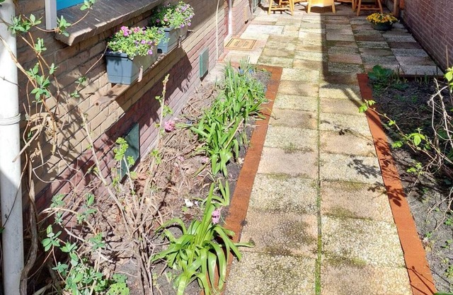 NEW - A comfortable and bright cottage with private terrace.