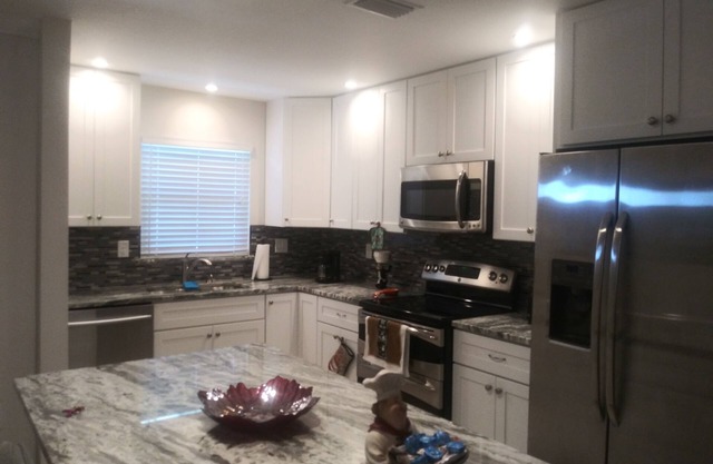 A two bedroom condo located in Venice minutes away from spectacular beaches