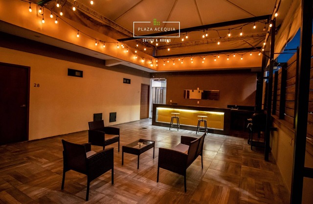 A15 Full Suite MiniDept at Plaza Acequia