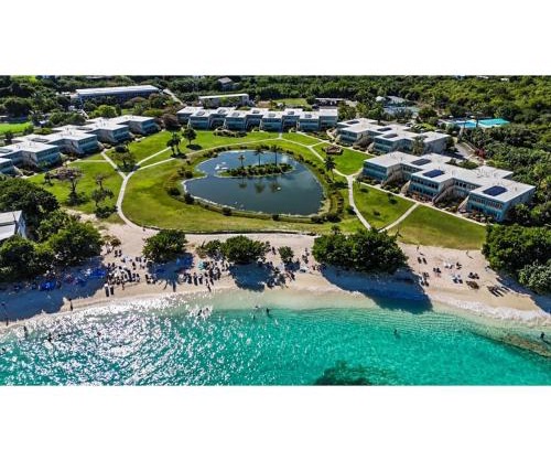A18 - Crystal Cove Sapphire Beach West