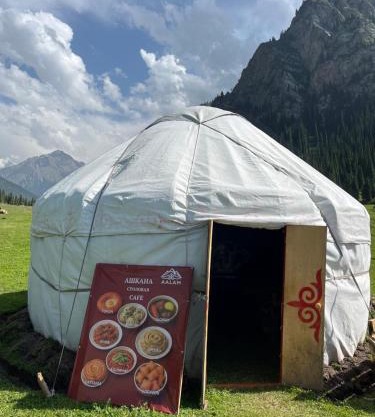 Aalam yurt camp Altyn-Arashan
