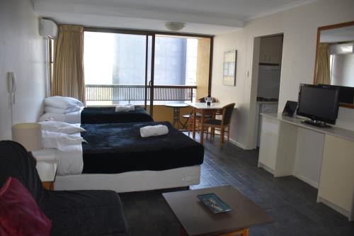 Accommodation Sydney City Centre Hyde Park Plaza Pet Friendly Studio with balcony apartment