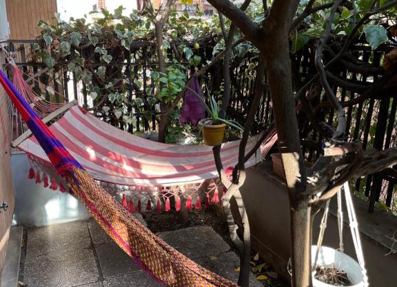 Acquedotti apartment with garden