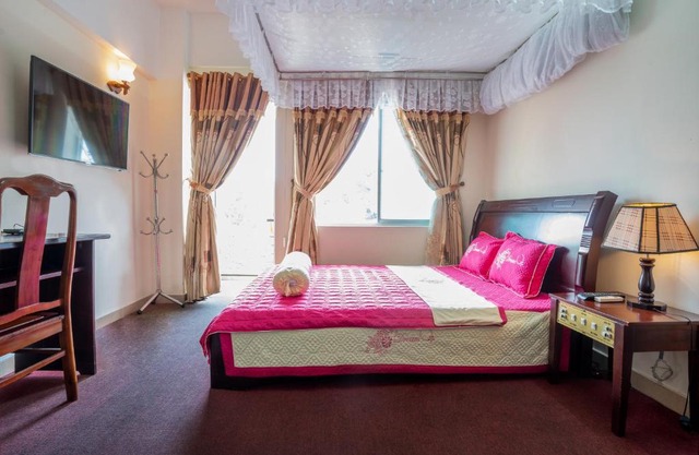 AD 41 Hotel Huế CS2
