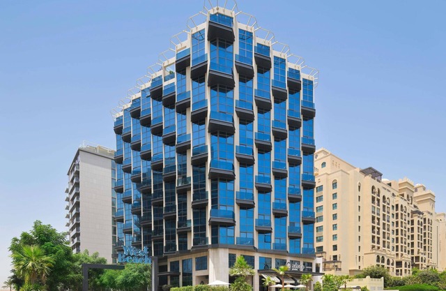 Adagio Premium The Palm