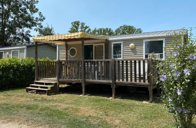 Mobilhome climatizado de 3 habitaciones - 4 estrellas
