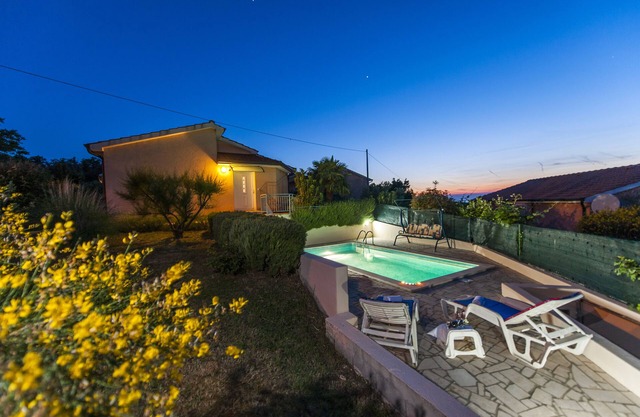 Villa privada con aire acondicionado, piscina privada y vistas panorámicas