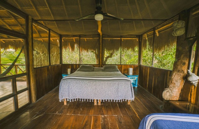 Akumal, hermosa palapa en la jungla