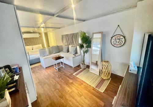 Al shalal caravan