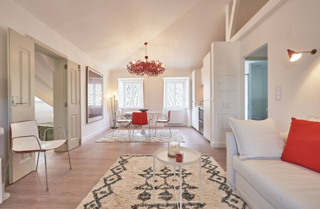 CHATEAU DE ALFAMA CON ENCANTO DE VISTA EXCEPCIONAL