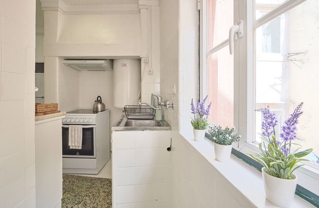 Alfama Light-Filled Apartment, By TimeCooler