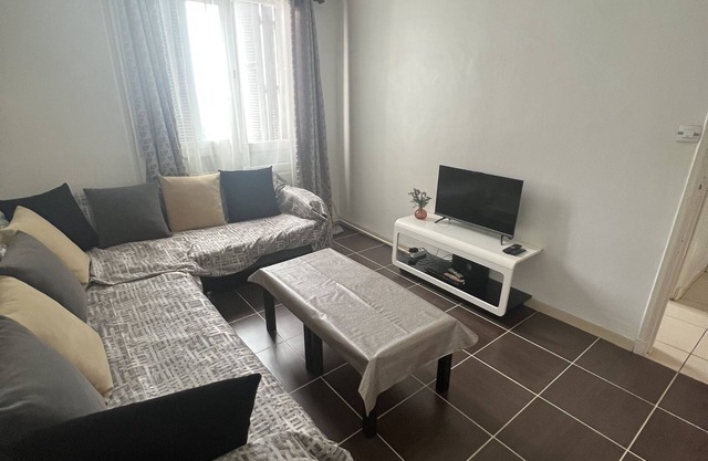 Algiers Center: Apartment redone / free WIFI / 40 euros per night