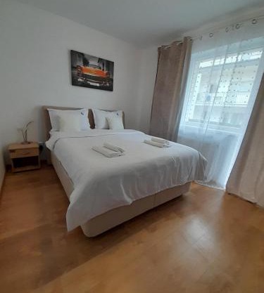 Alina Sweet Home