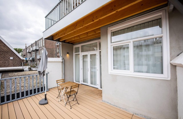 Cheerfully 1 Bed Serviced Apartment 52m2 -NB306C-