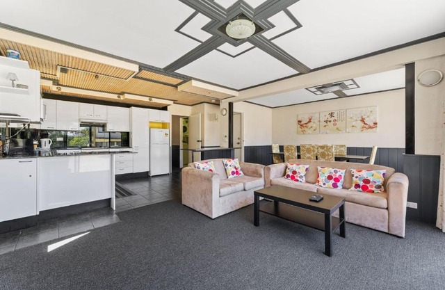 Alpine Mountain View 39 - 3BR l Swimming Pool l Air-Con l WiFi