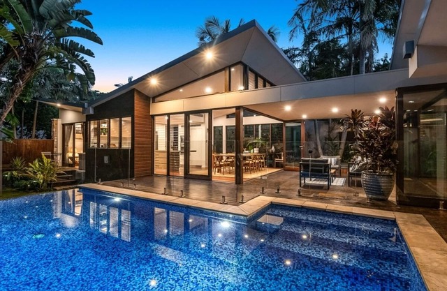 Amalfi Villa Byron Bay - Broken Head Private Beach Access