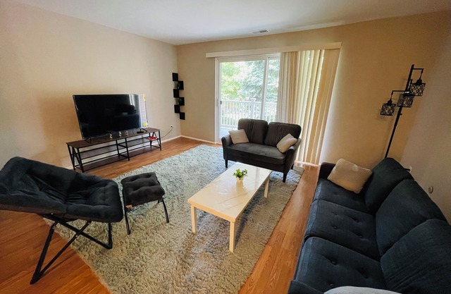 Amazing 2BR 2B Condo