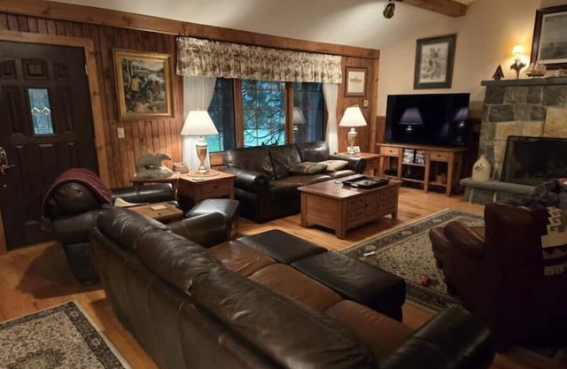 Amazing Adirondack Lodge/Cabin-Crystal Lake