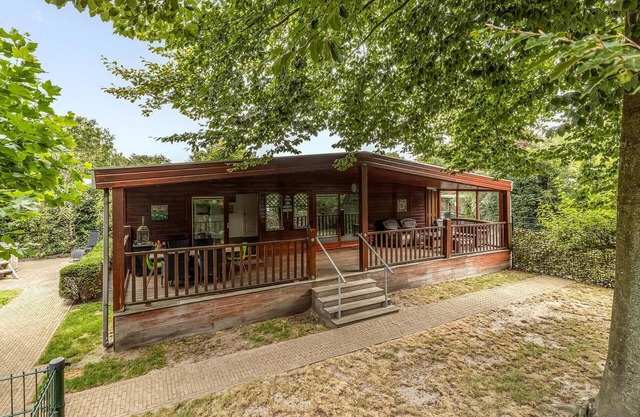 Amazing home in Erm with WiFi