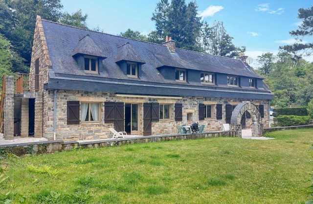 Increíble casa en Saint-Thurien con.