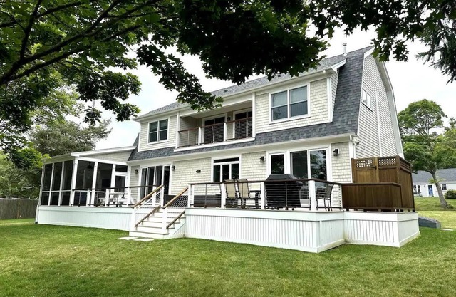 Amazing Lakefront Retreat w/ Private Beach, Dock
