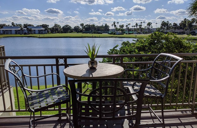 Vistas increíbles - Saddlebrook Condo, 2Bed / 2Bath