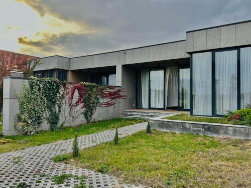 Ambassadori Kachreti Golf Resort, Villa 10