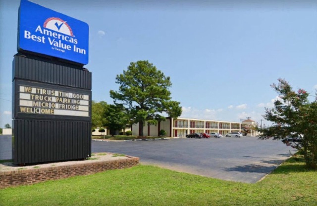 Americas Best Value Inn Wilson - UNIDAD 20 2 CAMAS PRIMERA PLANTA