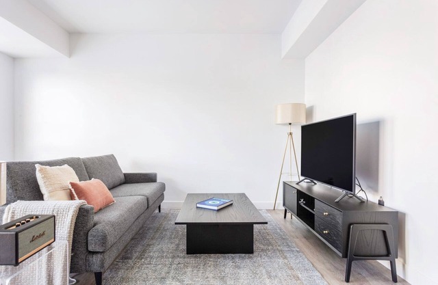 Ample Central Square 1BR w/ Gym, Doorman, Roof Deck