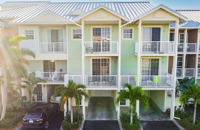 7 minutos a pie de la playa y servicios - Resort Style Community-U 3226