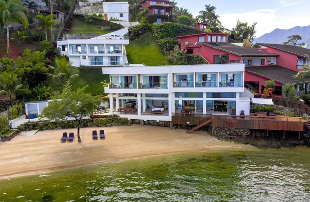 Ang007 - Lujosa mansión en Angra dos Reis