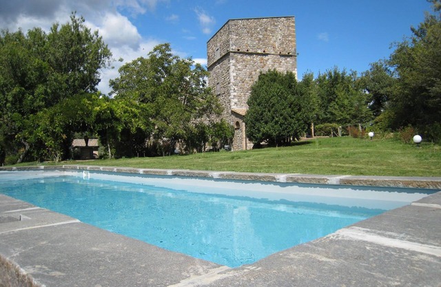 Casa de campo de lujo con piscina y más de 1000 años de historia