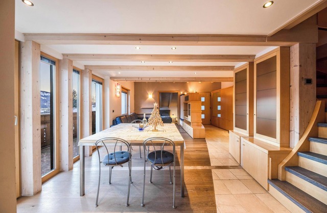 Apartamento "La Pratolina Attico" con vistas a la montaña y balcón