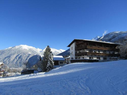 Apart Tuxertal