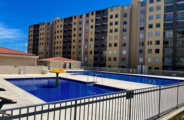 Apartamento con piscina a 10 minutos de Melgar y Girardot- canchas de futbol- voleiball playa - parque y mas