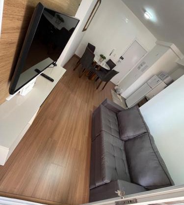 Apartamento novo, mobiliado e com ótima localização