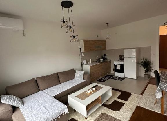 Apartman Diksi sa podzemnom garazom