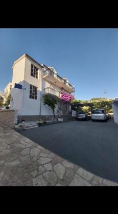 Apartman Lucija