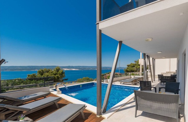 Apartman Mia 6 - Omiš by Villas Guide