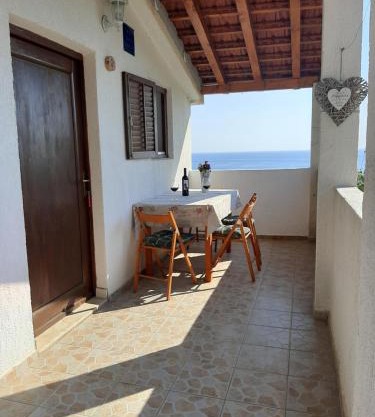 Apartmani Toni - Kućica