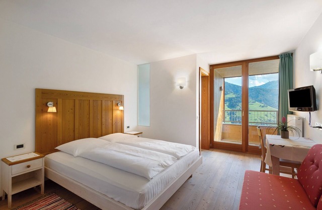 Apartamento 'A' con vistas a la montaña, balcón y Wi-Fi